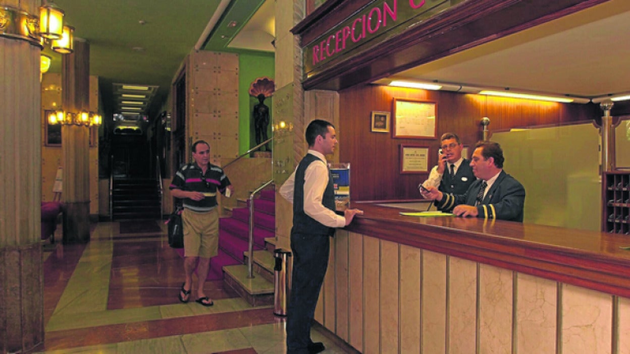 El Santa Catalina ingresará 44.000 euros por habitación