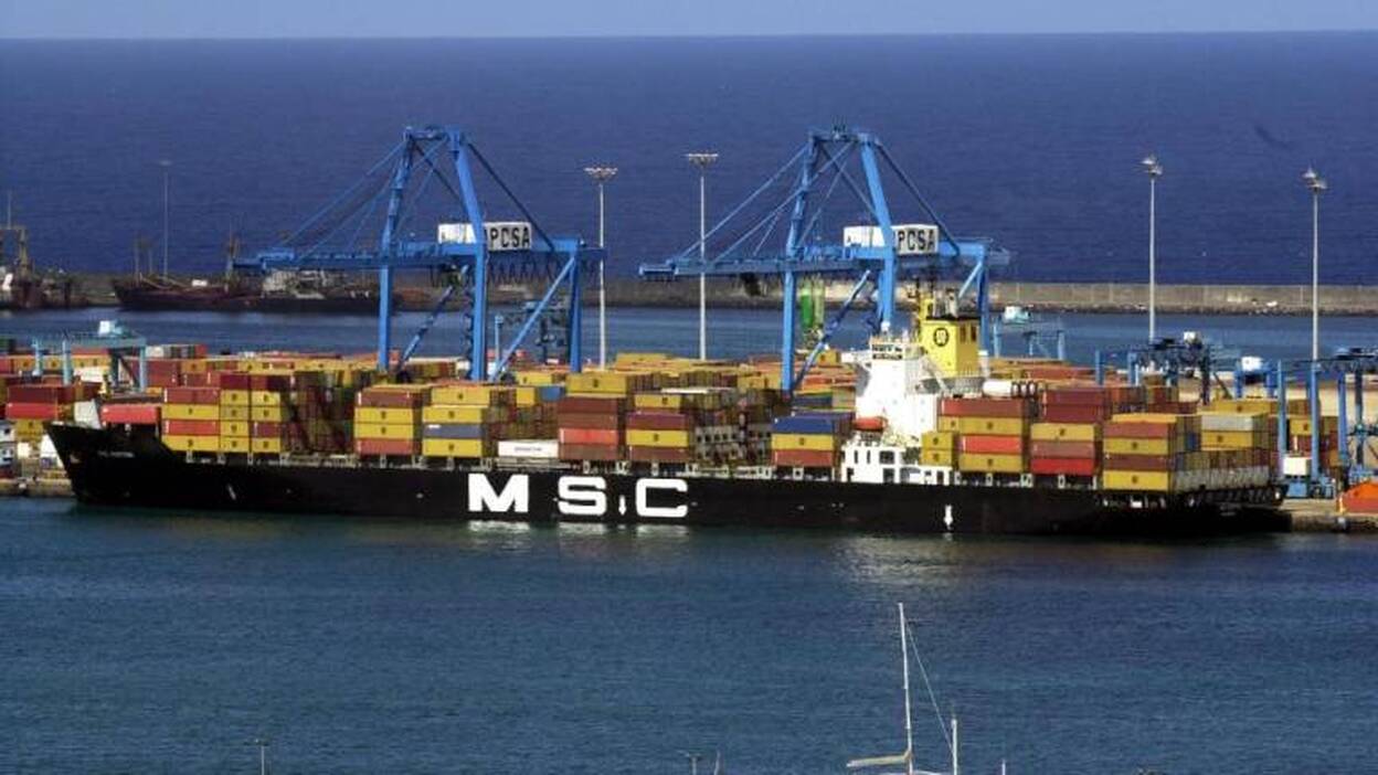 Las exportaciones canarias bajan casi un 18% en 2016