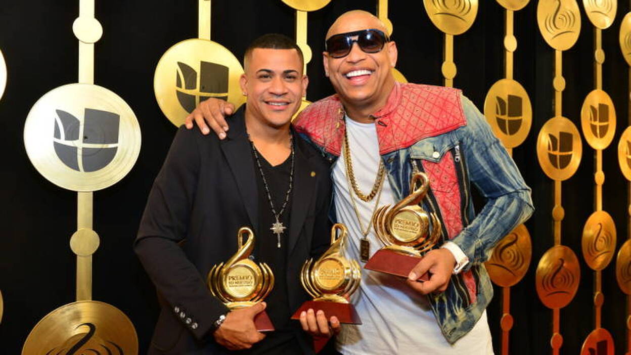 Shakira, Vives y Gente de Zona brillan en los Premios Lo Nuestro