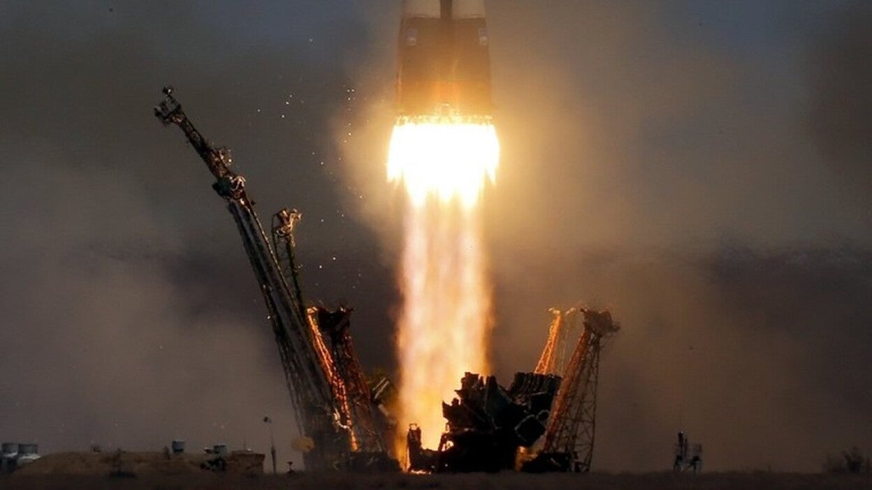 La nave tripulada rusa Soyuz MS-04 despega rumbo a la EEI