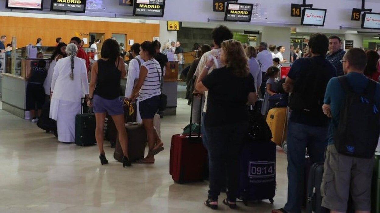 Los precios para volar a la península “se estabilizan”