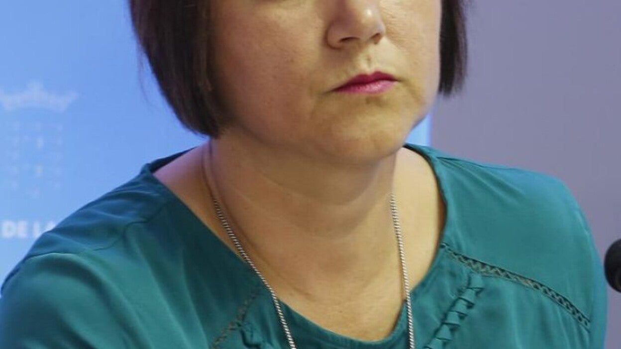 Acuña teme perder fondos del muelle de Playa Blanca