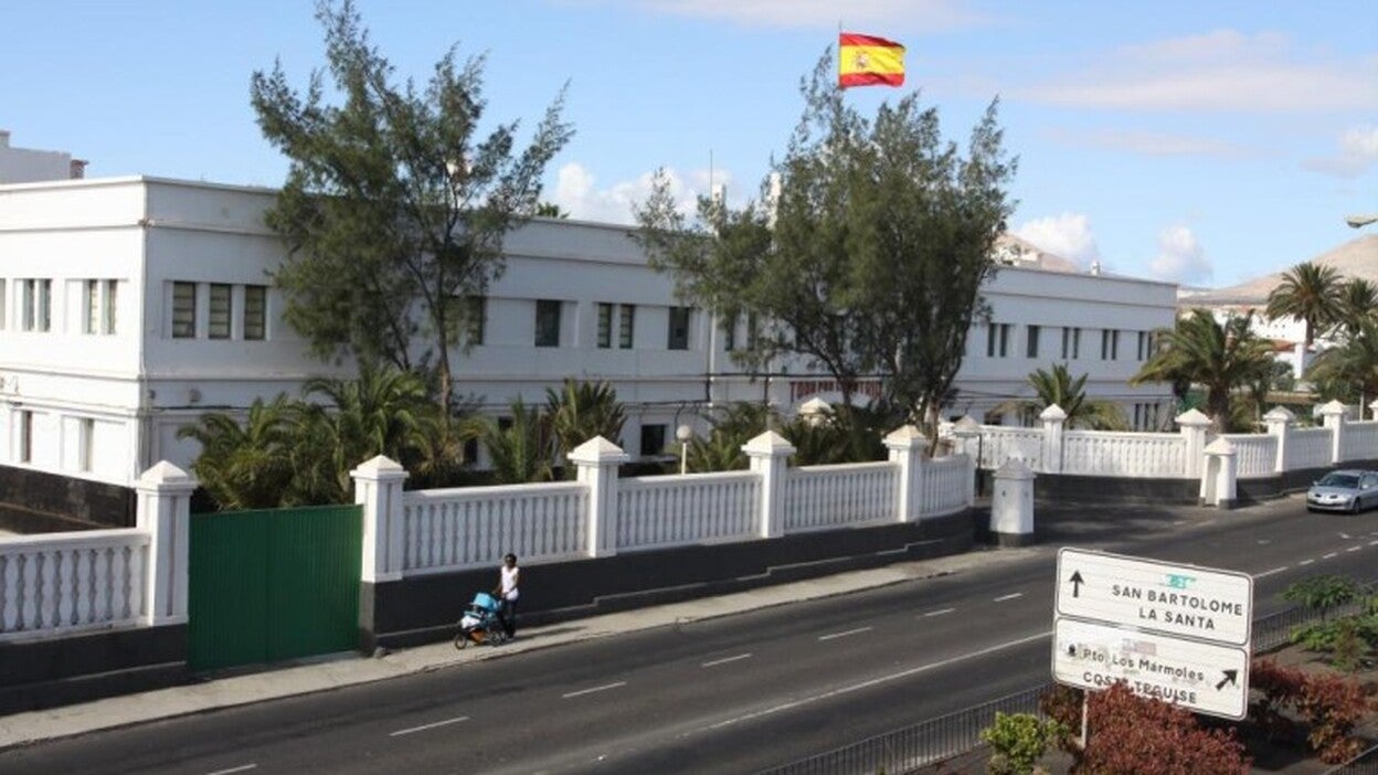 Defensa opta por el cuartel de Arrecife para abaratar costes