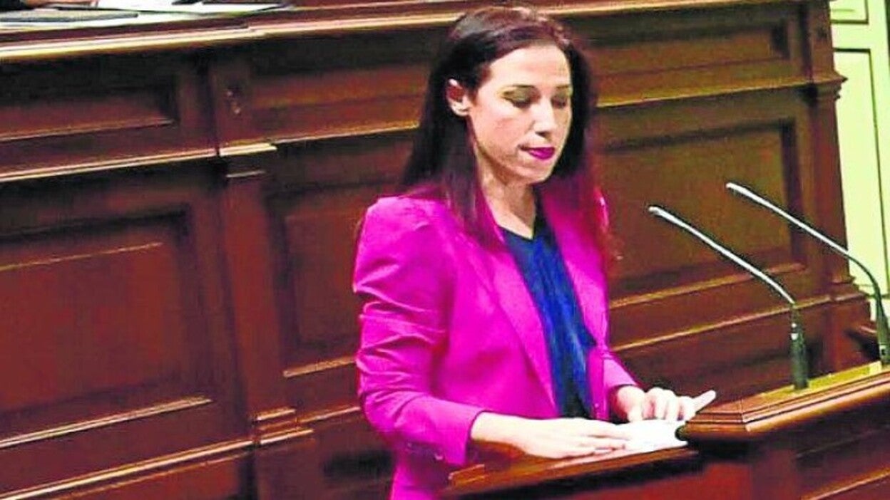 Los críticos del PSC siguen sin candidato