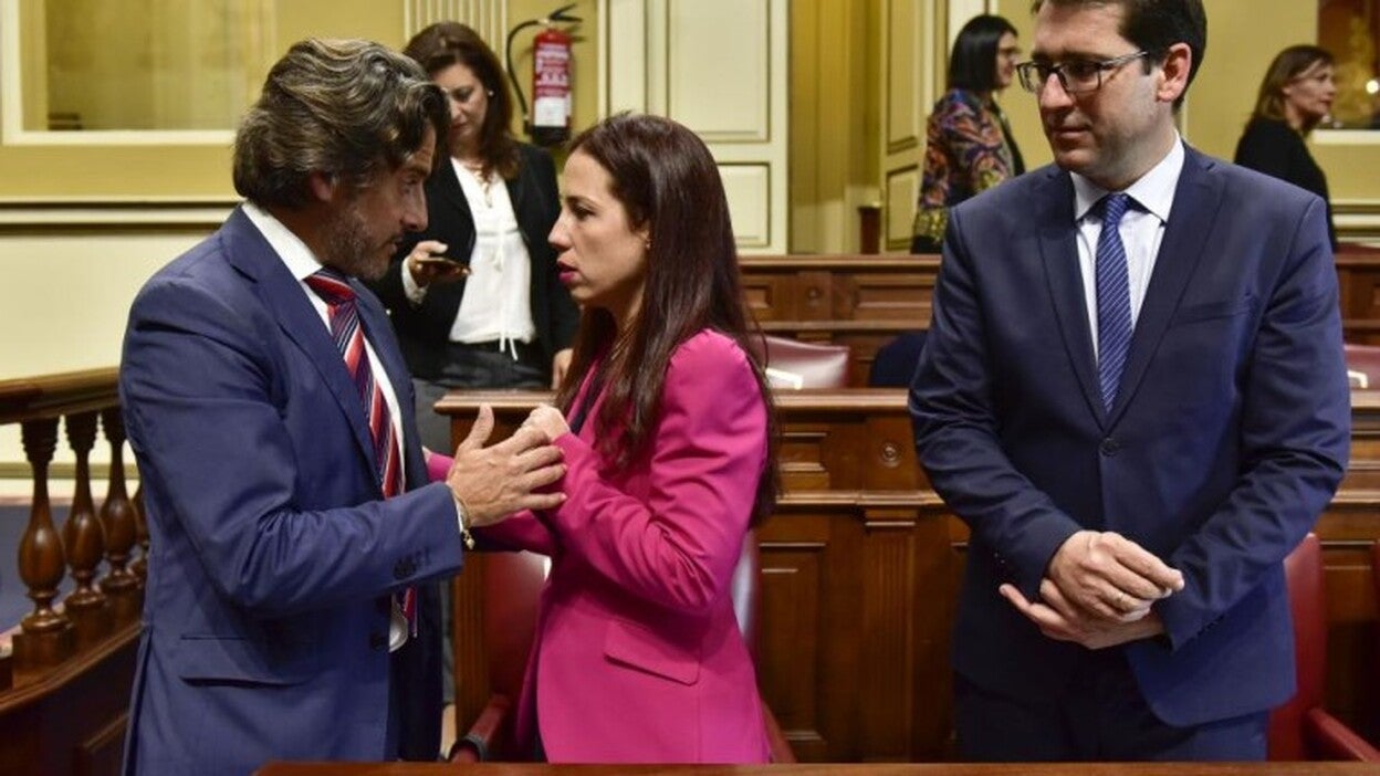 Hernández ultima su plancha para las primarias del PSC