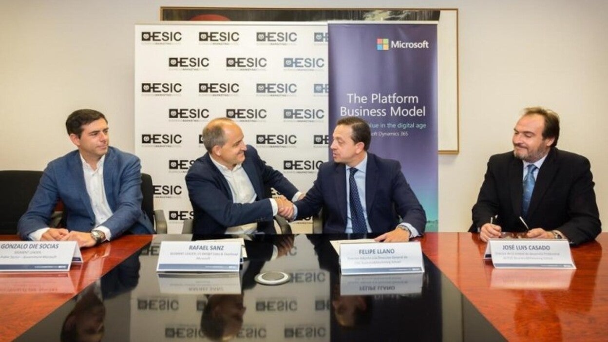 Microsoft y ESIC se unen para mejorar la formación