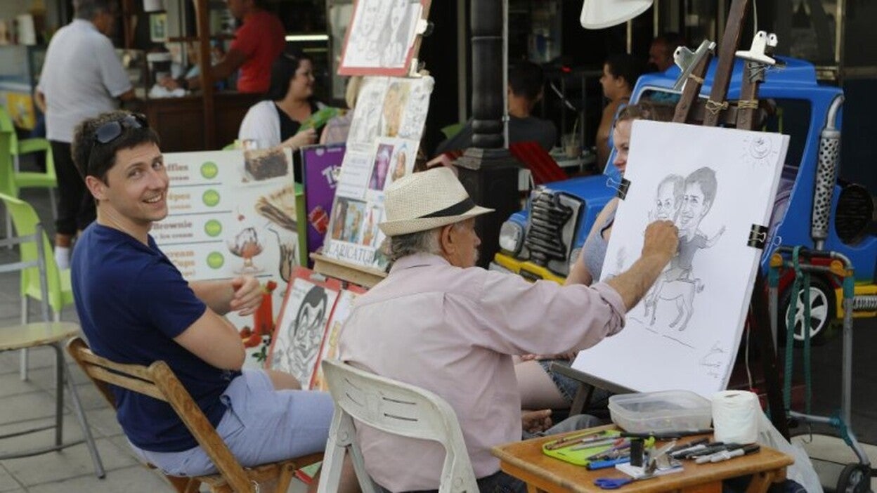 Suben las llegadas de turistas extranjeros