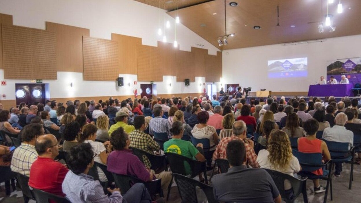 Podemos lleva al Parlamento la busca de agua en Timanfaya