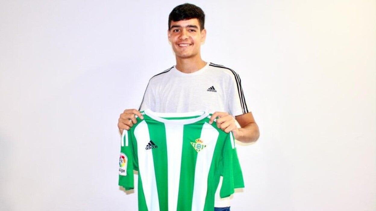 El canario Loren ficha por el Betis
