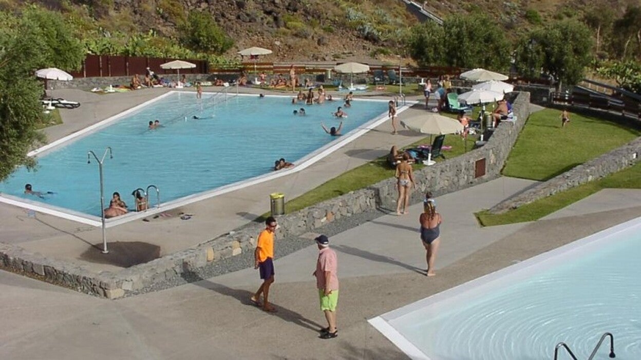La piscina, reclamo para ir de turismo a Santa Lucia