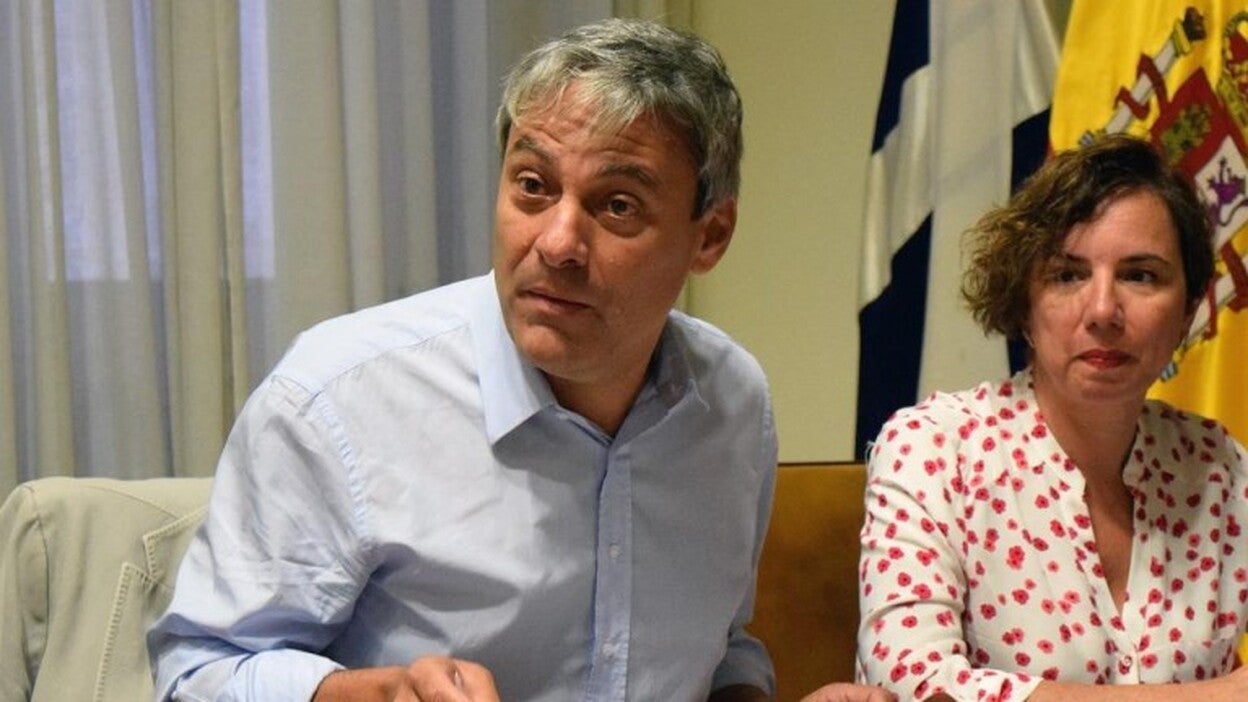 Bermúdez destituye a Garcinuño como concejal