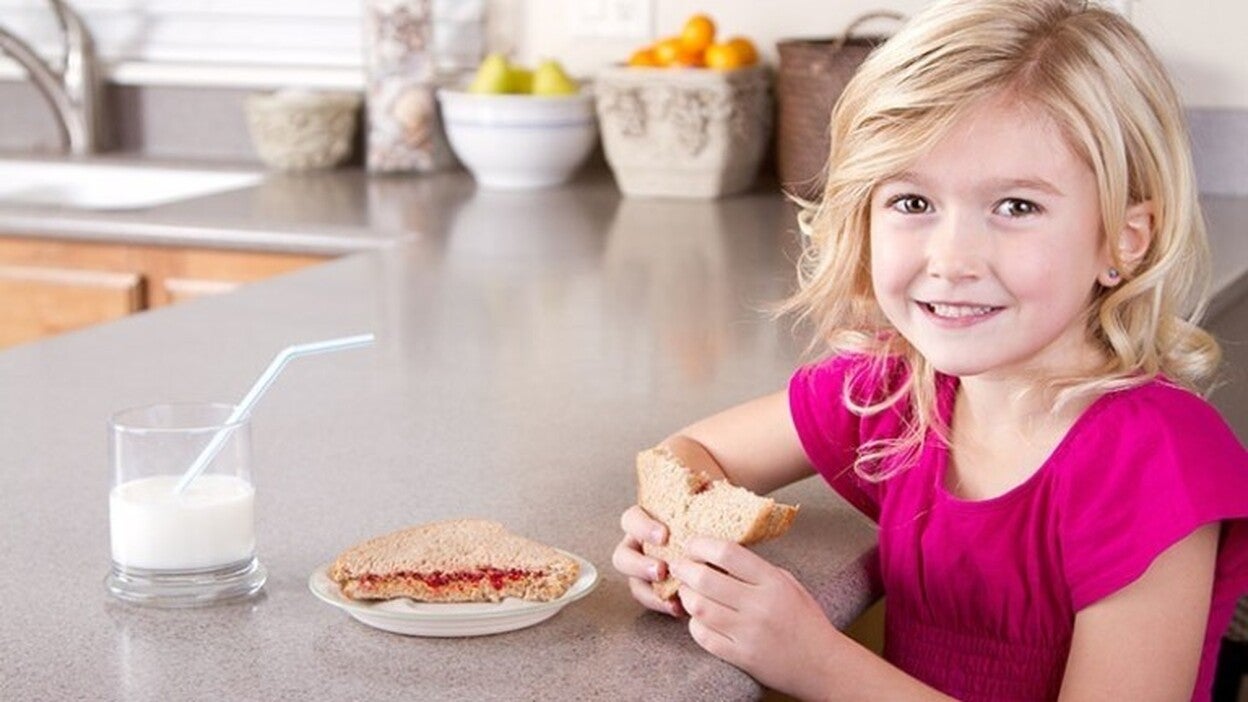 El huevo y la leche se introducirán gradualmente en alérgicos