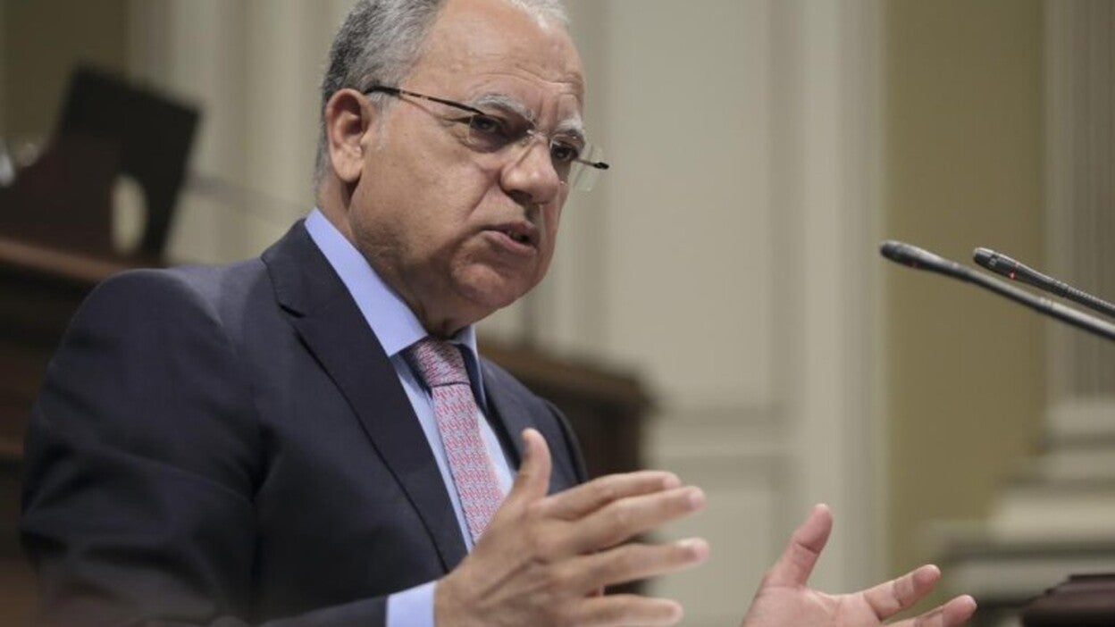 Casimiro pide que Air Europa opere en La Gomera