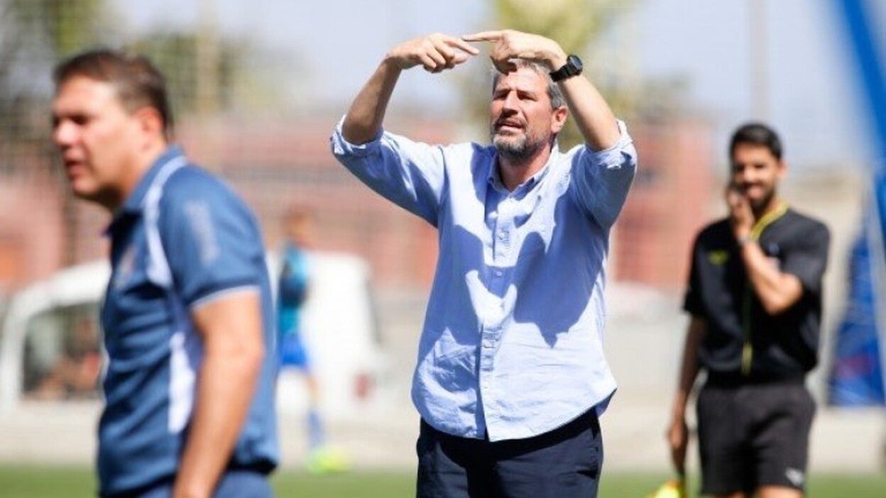 Manolo Márquez, nuevo entrenador de la UD