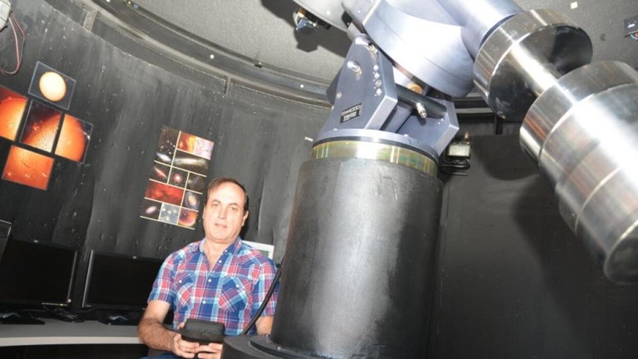 Se descubre una de las galaxias más luminosas