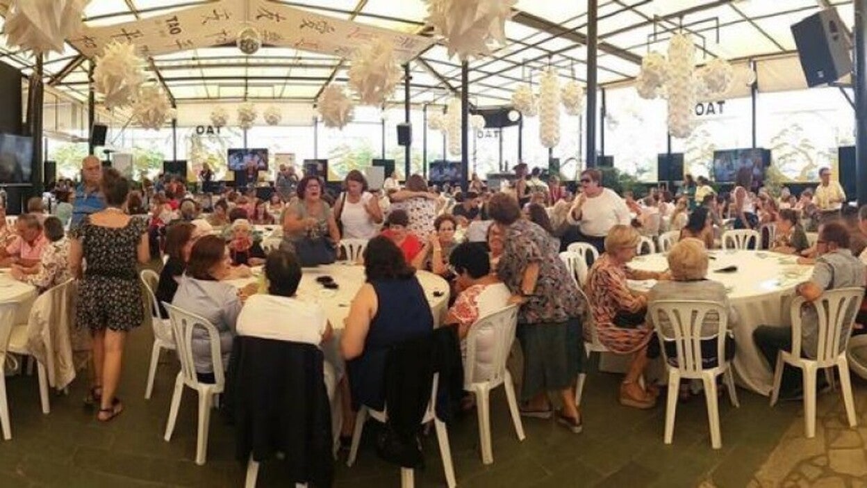 Éxito del Bingo solidario 35 años de Adepsi