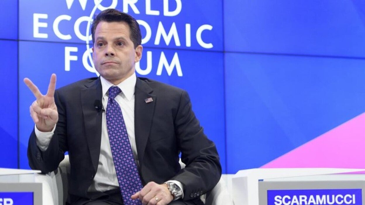 Dimite el portavoz de la Casa Blanca, Sean Spicer