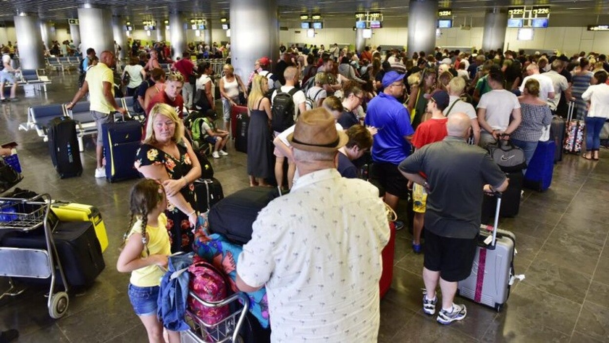 1,1 millones de pasajeros en la operación salida de agosto