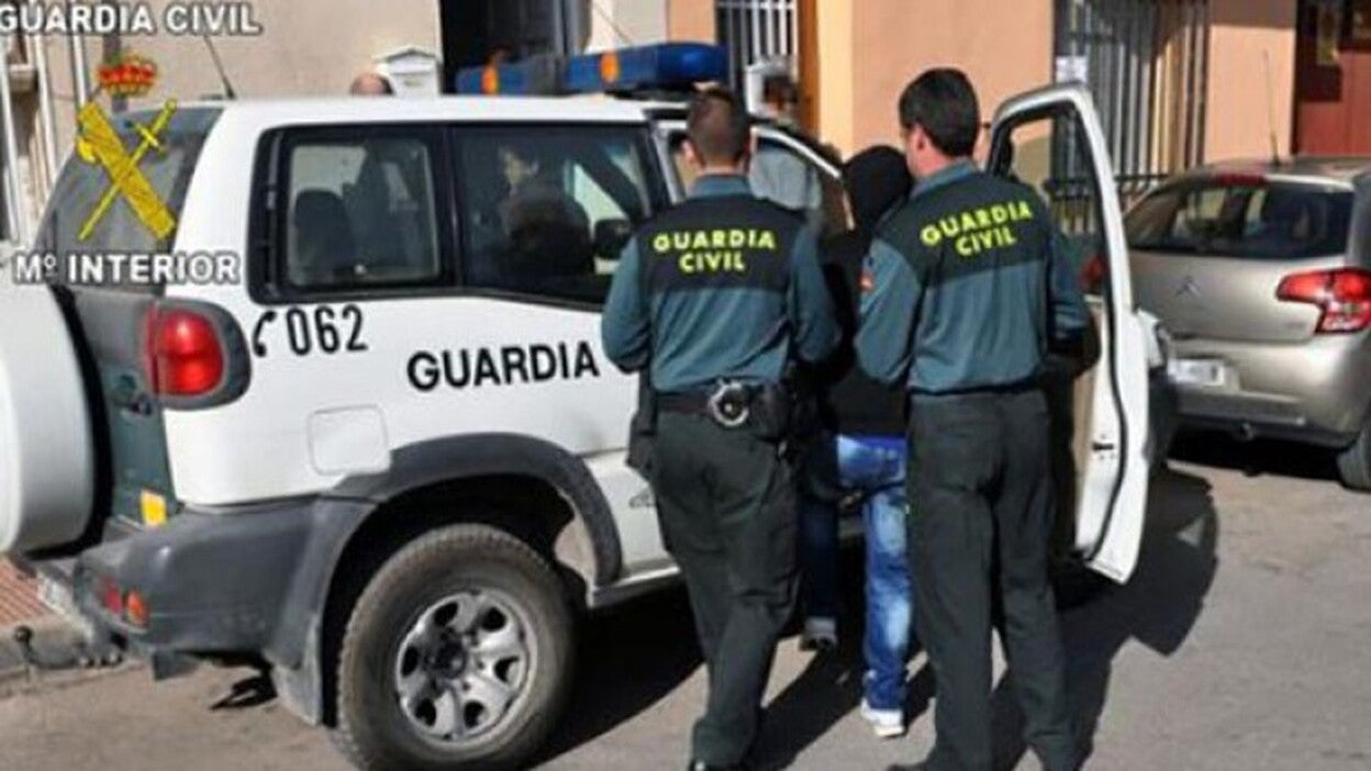 Detenidos por un falso secuestro y pedir 5.000 euros
