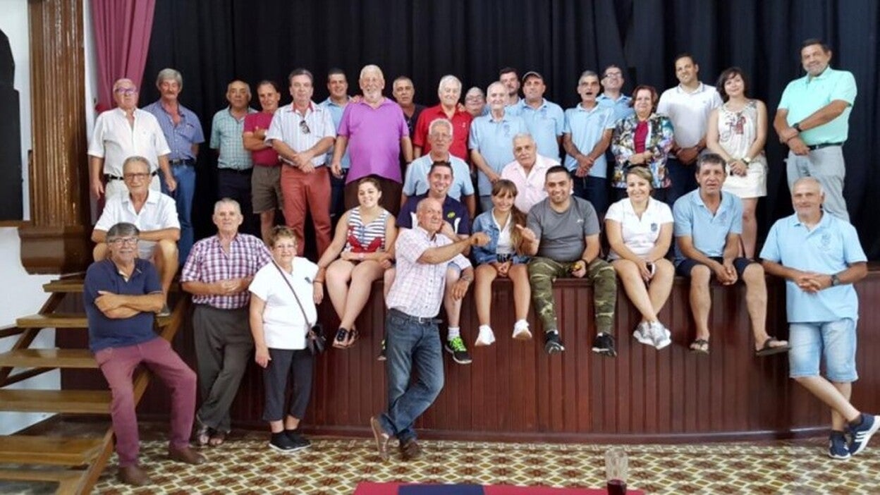 El municipio y Breña Alta establecen un hermanamiento a través del dominó