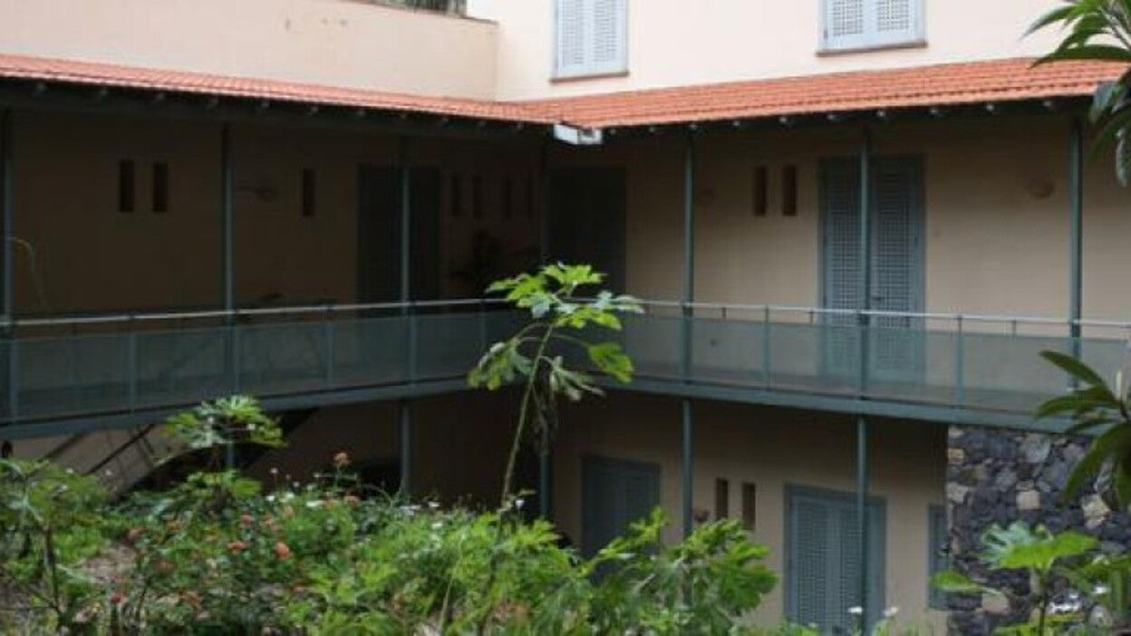 El Hotel Triana de Vallehermoso sale a subasta