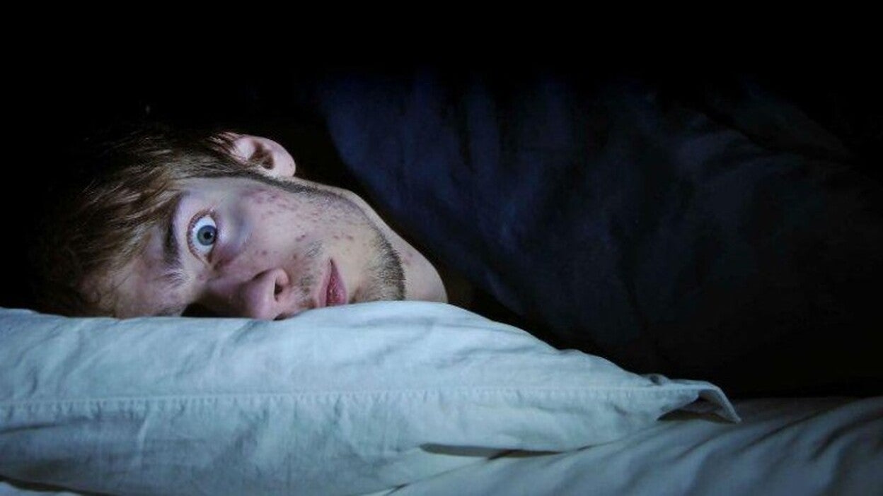 Parálisis del sueño: Cuando el cerebro despierta antes que el cuerpo