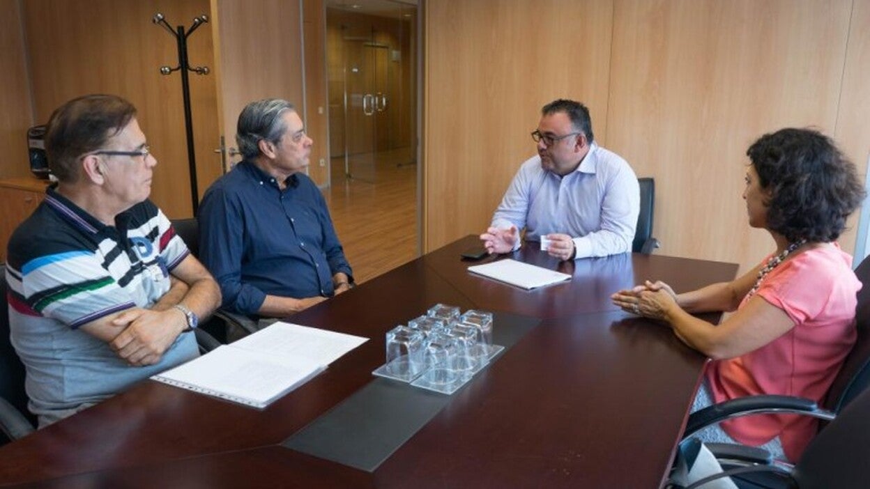 El déficit de médicos es «muy grave»