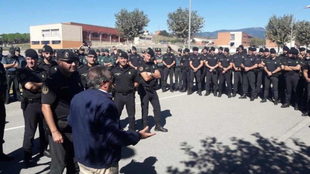 Policías y guardias civiles piden una mejora salarial