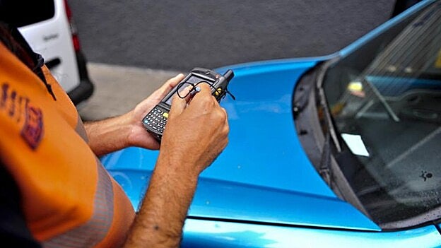 Foto del inicio del funcionamiento de la zona verde en la capital grancanaria. /  Arcadio Suárez