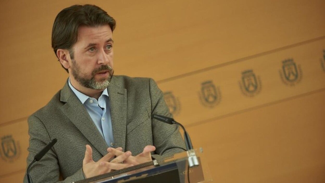 Alonso rechaza el "victimismo" de Morales