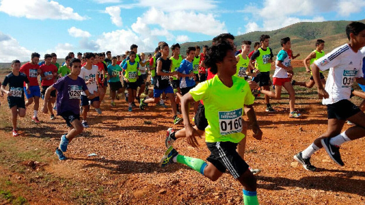 Éxito organizativo del XIV torneo de Institutos de Cross