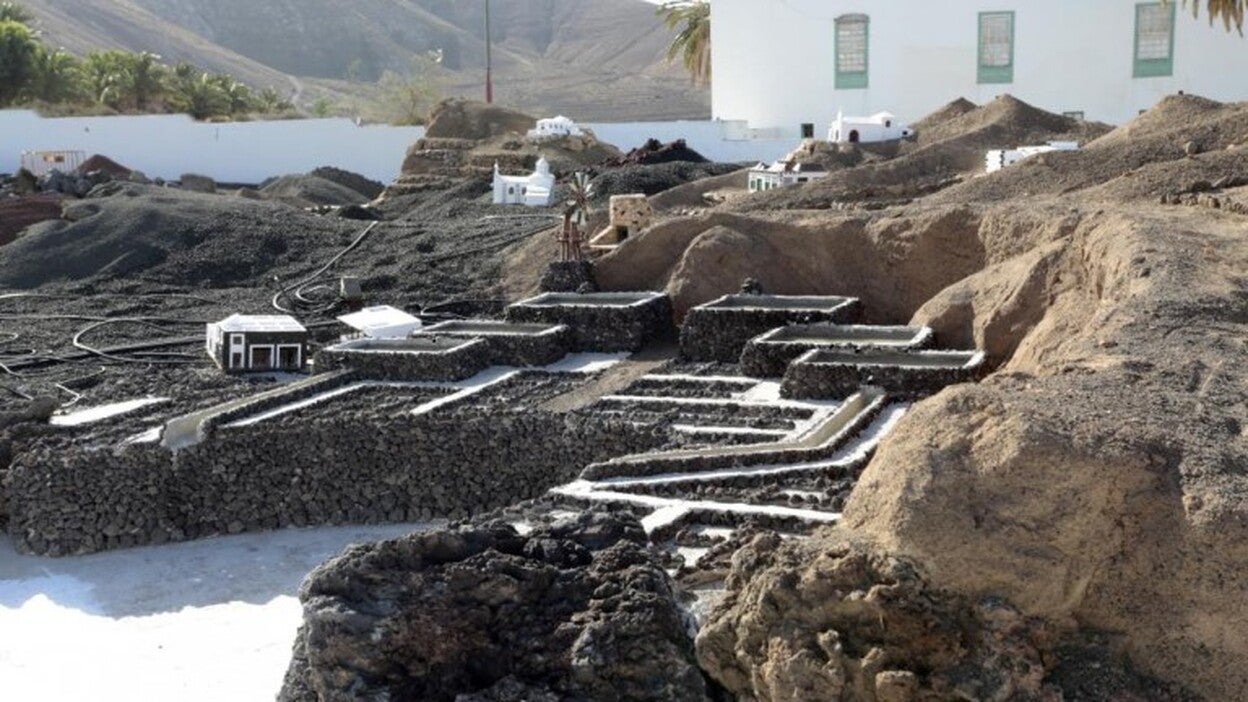 Belén en Yaiza con todos los municipios lanzaroteños