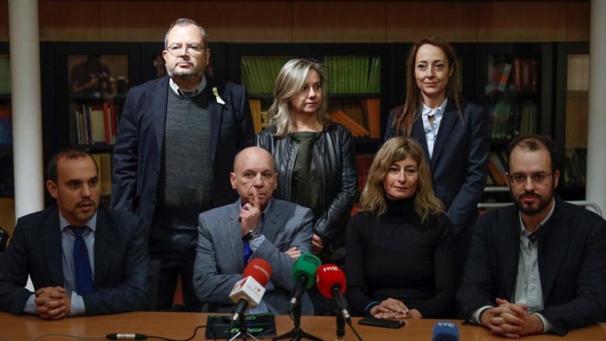 Los examinadores de tráfico desconvocan la huelga