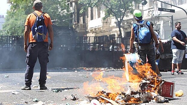 Batalla campal por las pensiones en Argentina