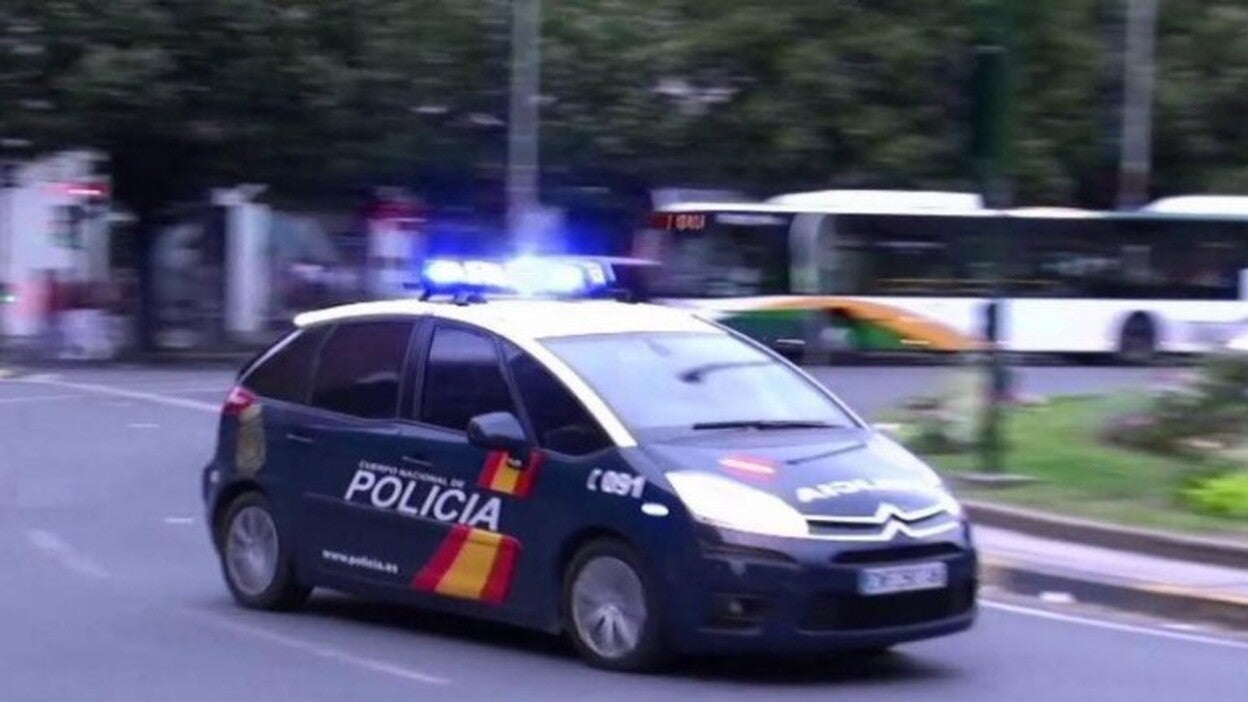 Detenida un mujer por apuñalar a su pareja por la espalda