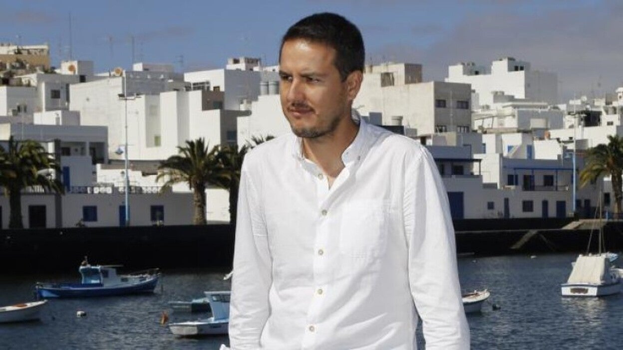 Meca retira el cartel y descarta dejar el acta