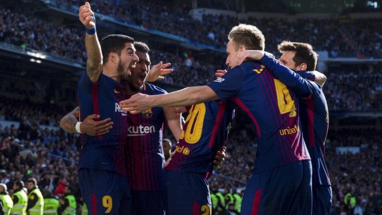 Suárez, Messi y Vidal dan la victoria al Barcelona