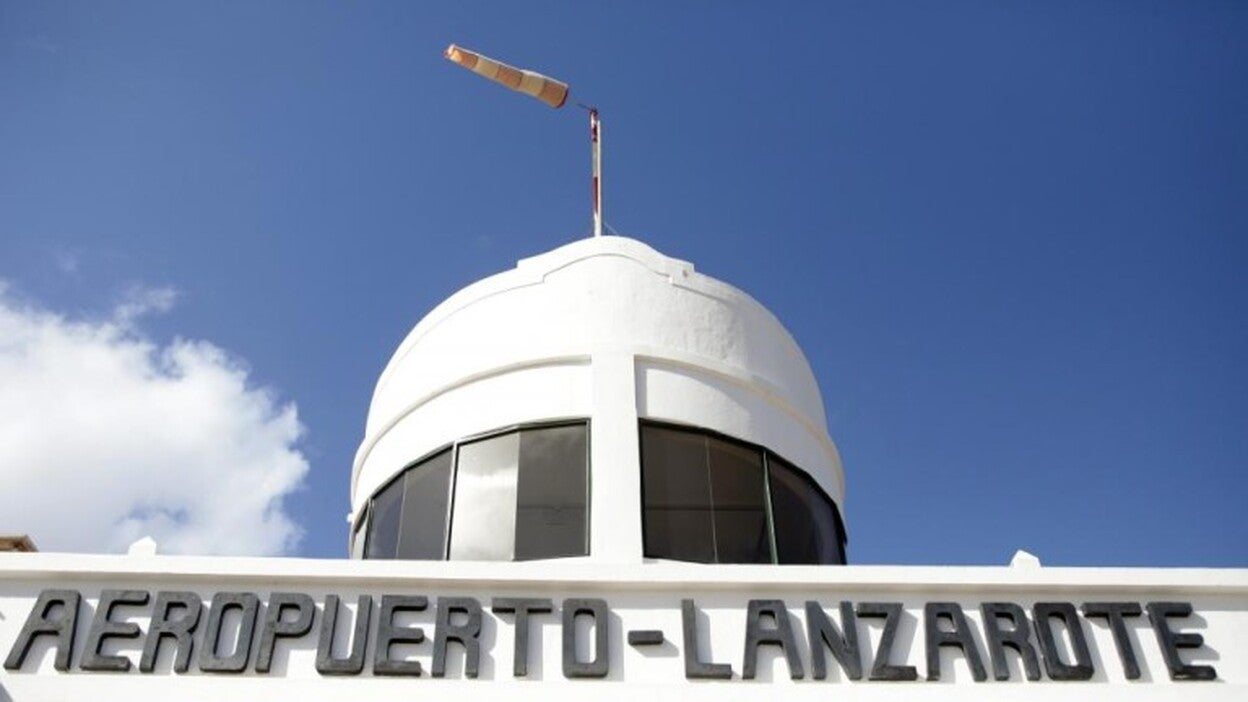 Detienen a un turista por fingir el hurto de su equipaje en Lanzarote