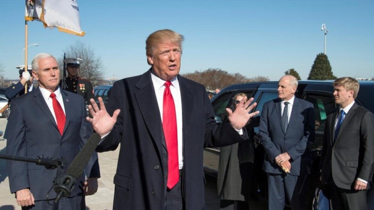 Trump mantiene el muro y arremete contra México