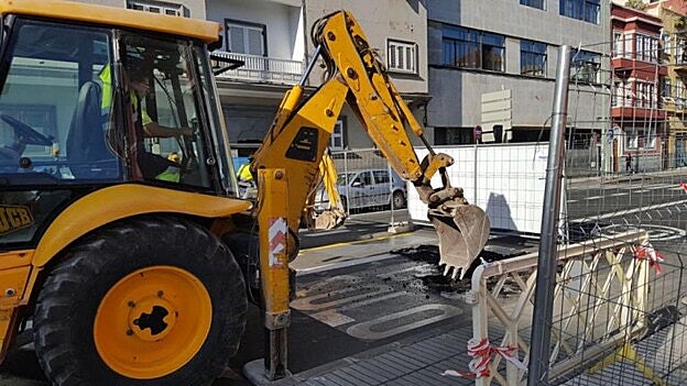 Primeros trabajos en la calle. /  C7