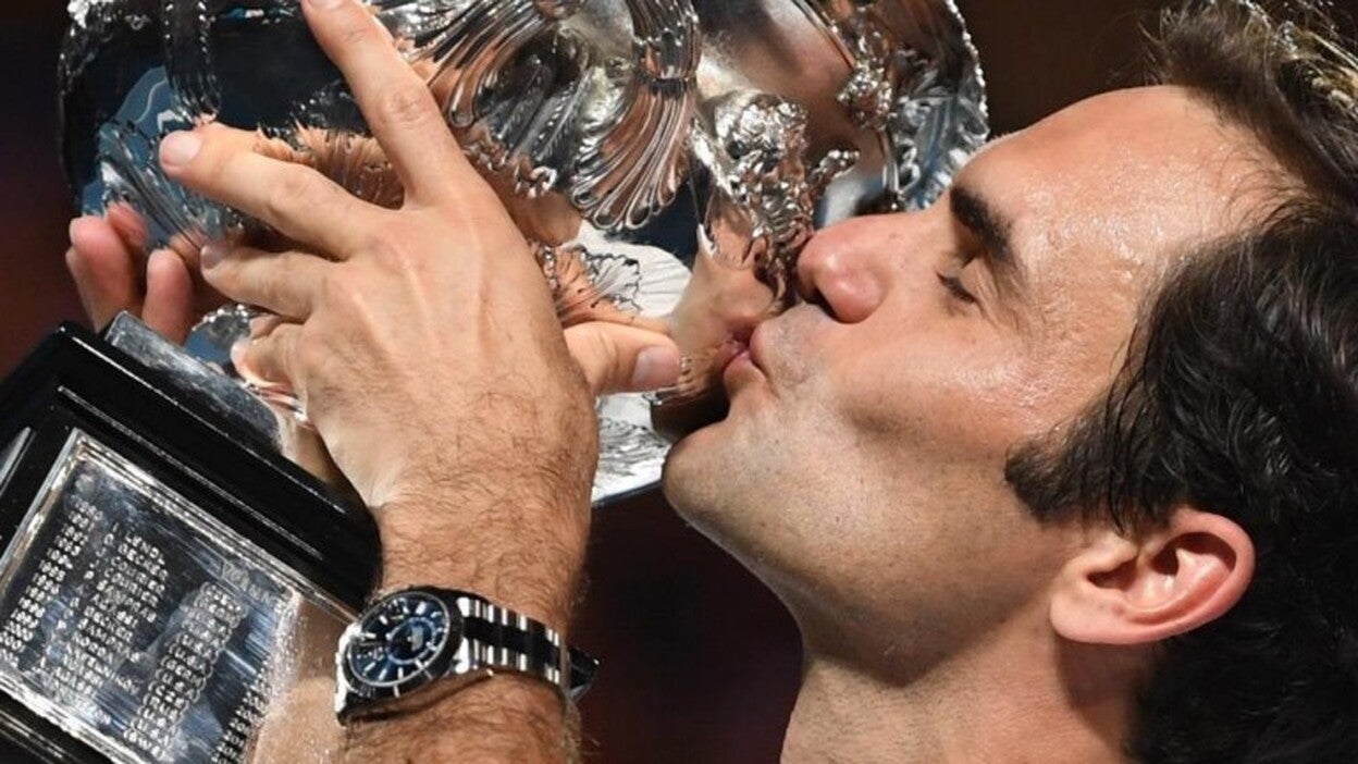 Federer amplía su leyenda