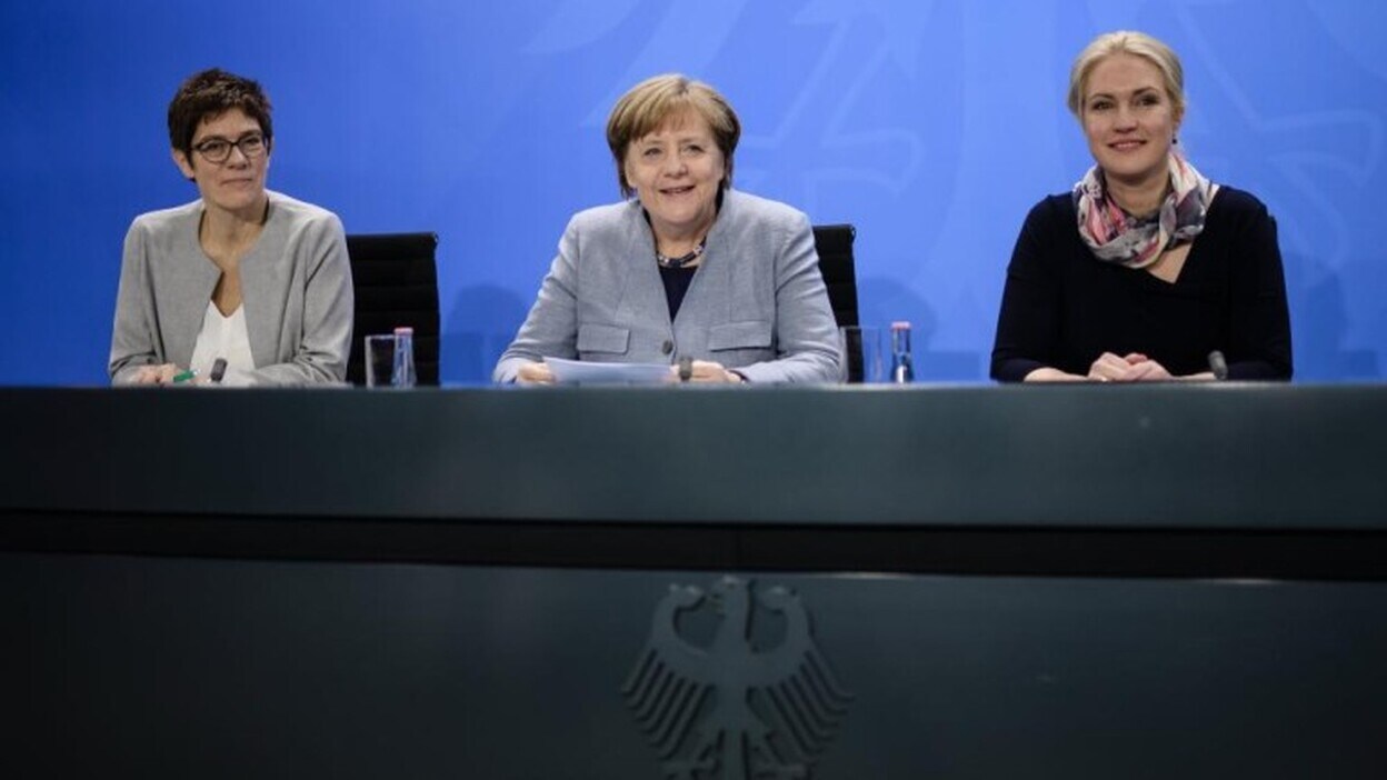 Merkel y Schulz reconocen disensos en la negociación
