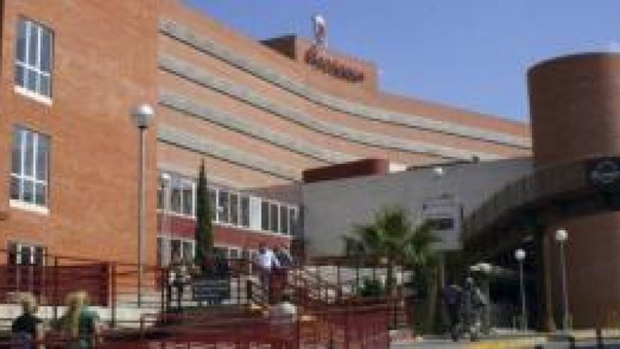 Una familia acoge la mejor de 11 años que dio a luz a un bebé