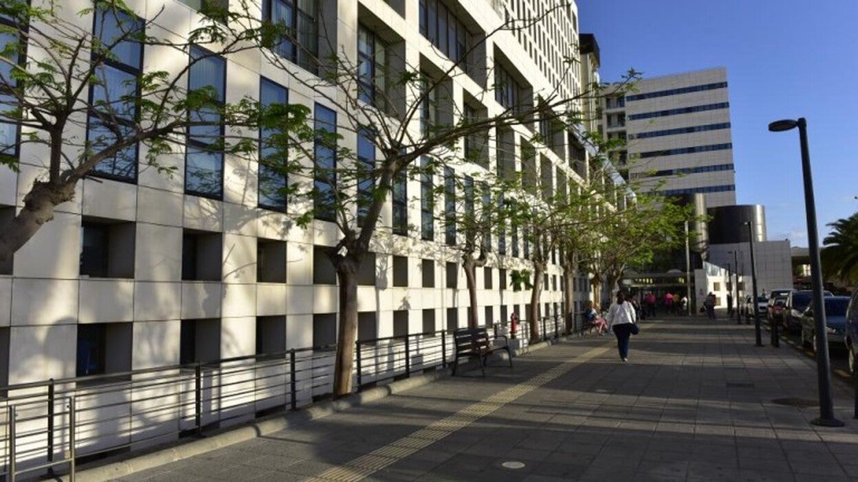 Medicina nuclear del INSUlar deriva 1.500 pacientes al negrín