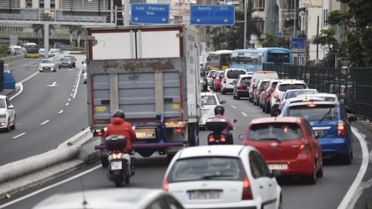 Dieciocho horas de atasco al año