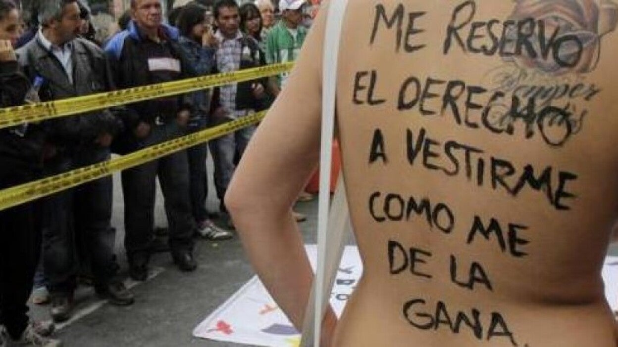 Más de cuatro violaciones "conocidas" al día