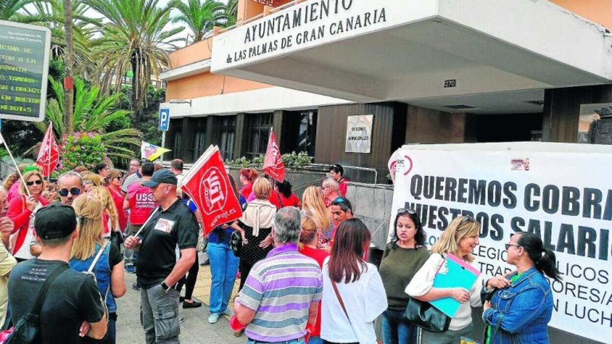 Los colegios afrontan una huelga indefinida de limpieza