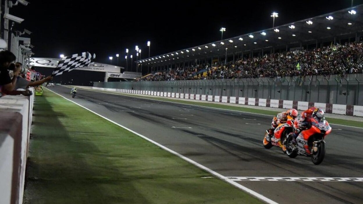 Dovizioso gana el pulso a Marc Márquez