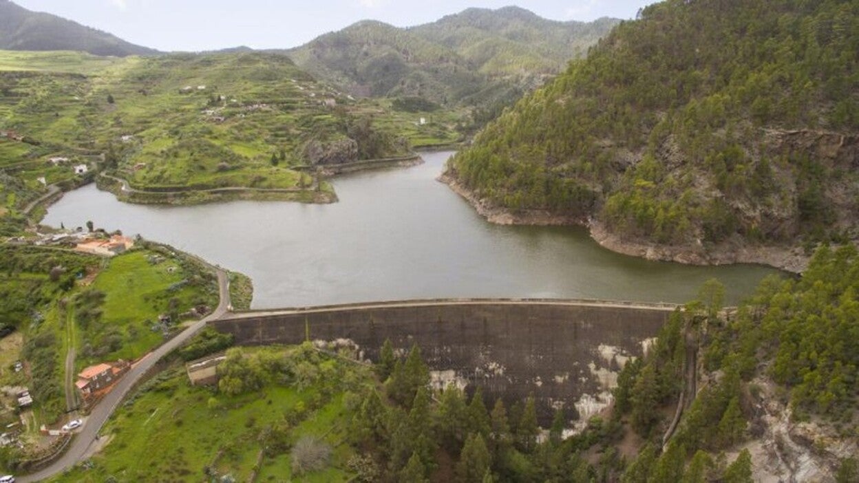 Las presas lucen su mejor rostro