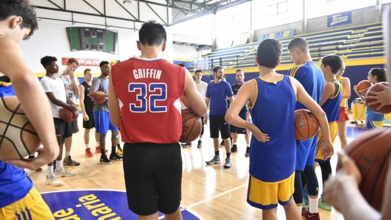 Gran éxito del Elite Skills Camp en la Paterna
